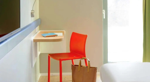 Четырёхместный номер Standard ibis budget Konstanz