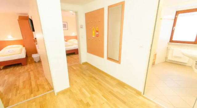 Четырёхместный номер Standard JUFA Hotel Meersburg am Bodensee