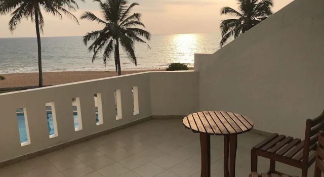 Двухместный номер Deluxe с балконом и с видом на море Induruwa Beach Resort
