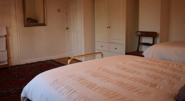 Holly House, Забронировать Отель Отели Сеттл 3 звезды, 3*