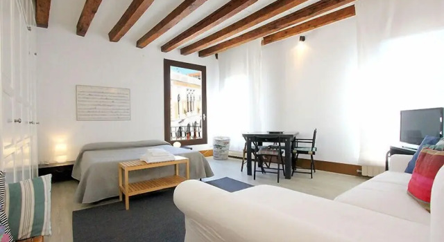 City Apartments - Bellini, Забронировать Апартаменты/квартира Каннареджо Венеция