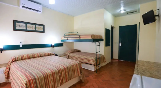 Семейные апартаменты Hotel Berro D`Agua Eco Resort