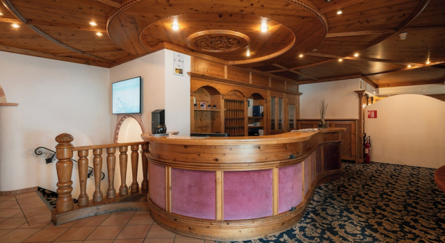 Sporthotel Kurzras, Забронировать Отель Сеналес Валь Сеналес