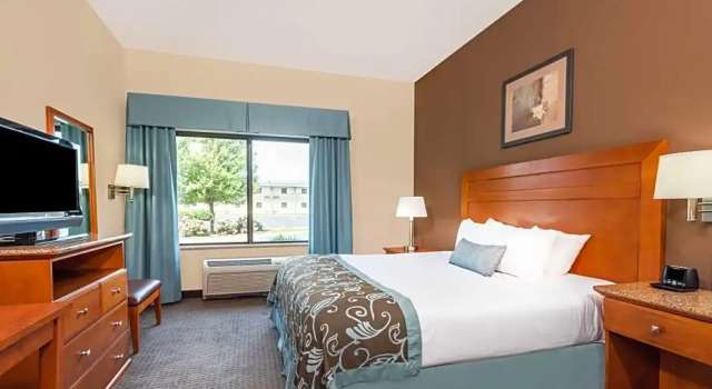 Люкс Spark by Hilton Lancaster Dutch Country