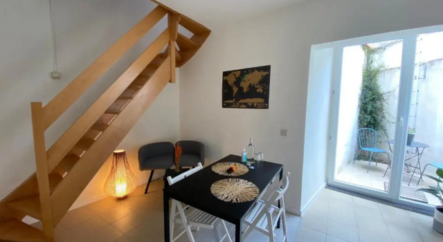 Studio with terrace in 17th century house
