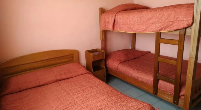 Трёхместный номер Standard Hostal Terrabella SRL