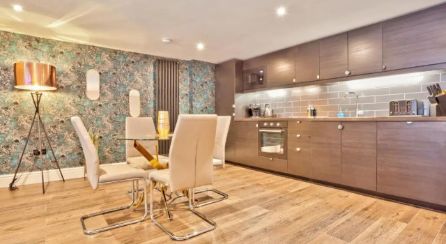 Апартаменты Deluxe The Mews Boutique Apartments