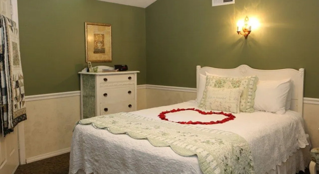 Martha's Vineyard Bed & Breakfast, Buchen Sie Bed & Breakfast South Haven 