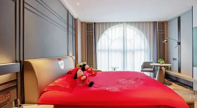 Люкс Executive Century Margin International Hotel (Xuancheng Wanda Plaza)