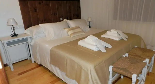 La Vereda ONLY ADULTS, Book Hotel Hotels in Aragon with Parking, Parking