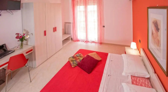 B&B Mazzini, Book Bed and Breakfast Hotels in Abruzzo with Parking, Parking