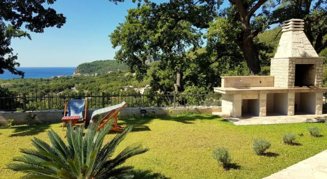 Коттедж El Mar House