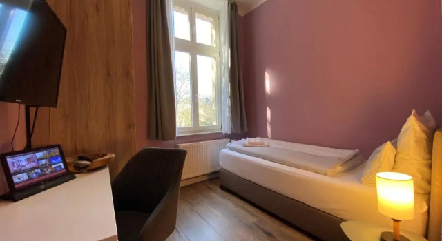 Одноместный номер Standard Amaroo - Rooms & Apartments "Charlotte"