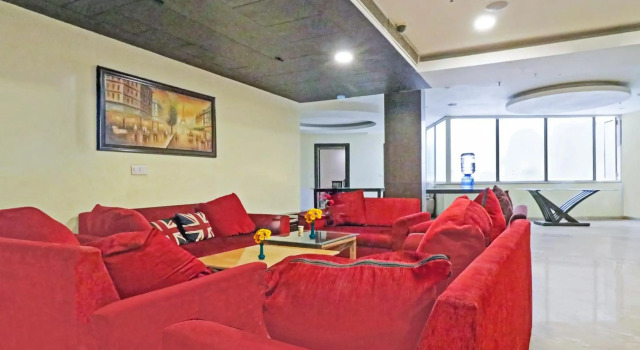 OYO 90654 Hotel Grand Luxury