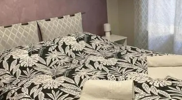 Casa Mirabello, Boek Appartement Hotels in Mondole Ski met parkeren, Parkeren