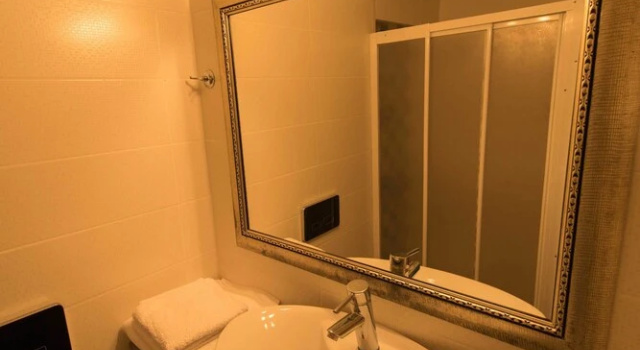 Одноместный номер Standard с балконом İleri Hotel & Apartments