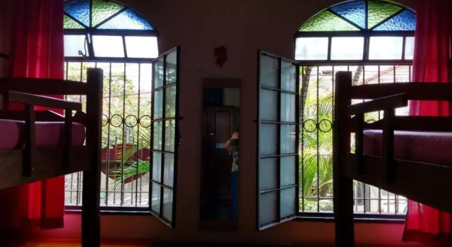 Кровать в общем номере (женский номер) Chale Mineiro Hostel & Pousada