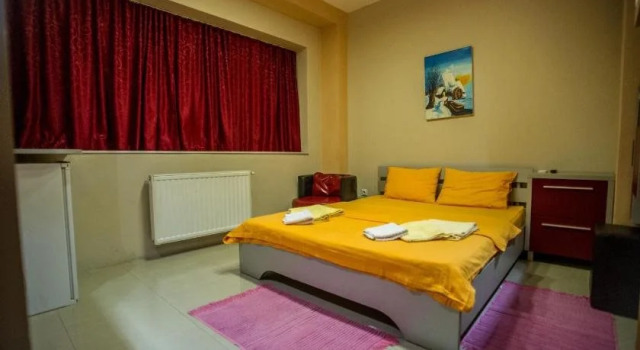 Le Palace Apartments