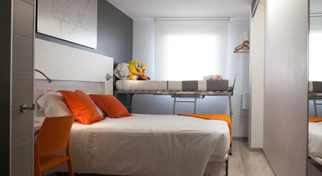 Семейный номер Standard Hotel Bed4U Pamplona