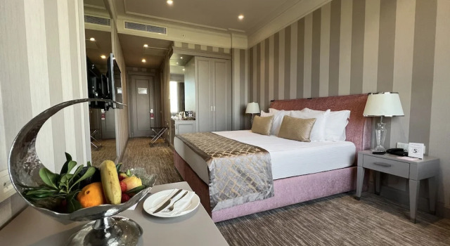 Номер Executive Kaya Izmir Thermal & Convention