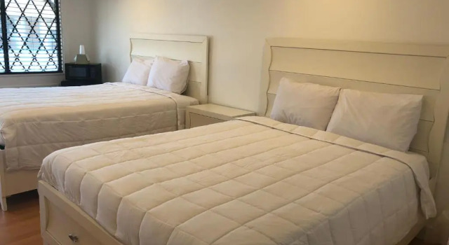 Четырёхместный номер Standard Spinnaker Inn of Naples