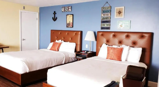 Четырёхместный номер Standard с видом на океан Pilgrim Sands on Long Beach