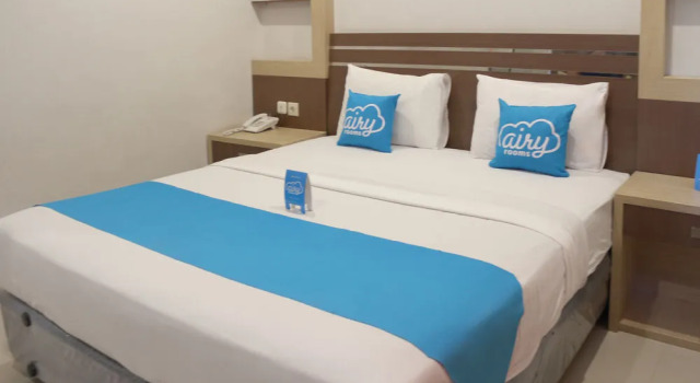 Airy Pantai Senggigi Raya KM 12 Lombok, Забронировать Отель Отели Сенггиги с парковкой, рядом с Batu Bolong Temple, Парковка