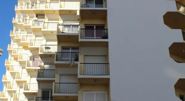 Fantastic Acropole Building Beach View, Забронировать Отель Портиман Барловенто, рядом с Казино Algarve