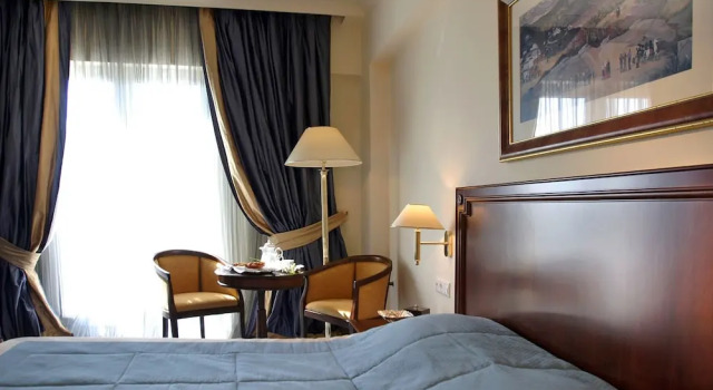 Номер Superior с балконом и с видом на город Volos Palace