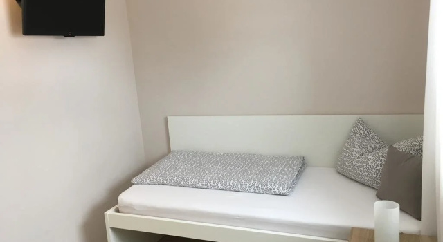 Pension M, Book Hotel Hoteller i Upper Bavaria med parkering, Parkering