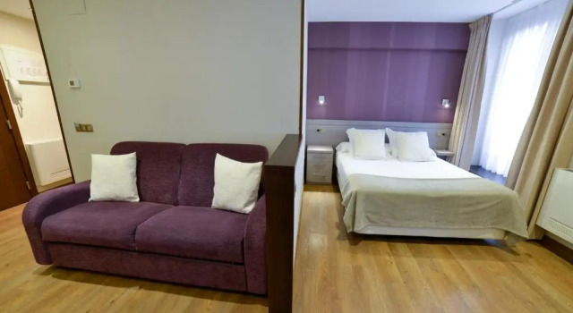 Студия с балконом Apartamentos Turísticos Llanes