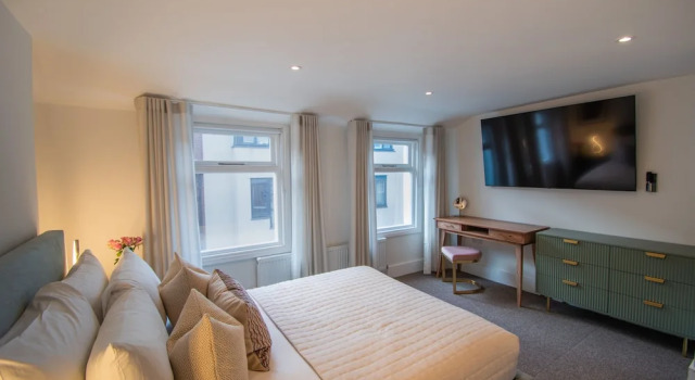 2 Bedroom Flats in Covent Garden, Забронировать Апартаменты/квартира Апартаменты Лондона, рядом с Театр Phoenix, Апартаменты/квартира