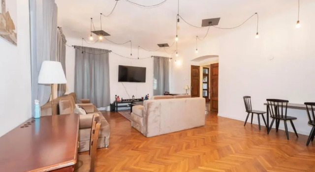 Hostel Old School - Private Rooms, Забронировать Хостел Недорогие отели Приморско-Горанской жупания, недорого