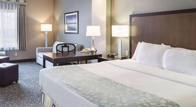 Двухместный номер Executive La Quinta by Wyndham Biloxi