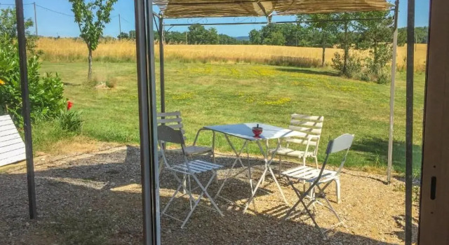 Les Bourdoncles, Rezerwuj Hotel Giroussens Tarn