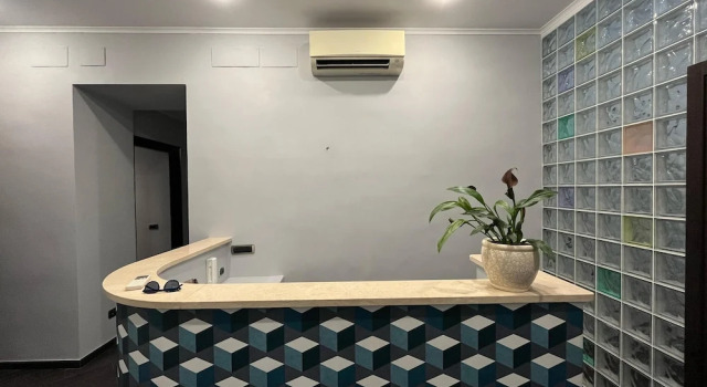 Cloud 9 Hotel