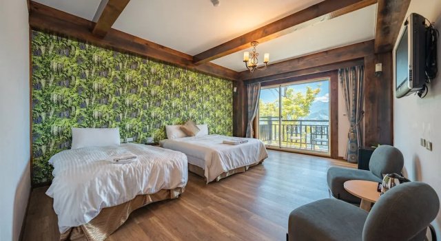 Трёхместный номер Standard Egmont Resort