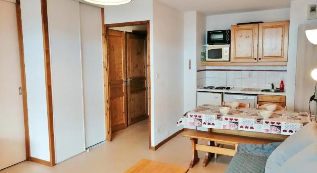 Appartement Morillon 1100, 2 pièces, 6 personnes - FR-1-412-59, Foglalás Apartman Les Esserts Rhône-Alps, közelében Morillon Ski Lift