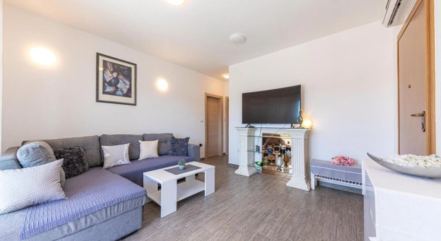 Awesome Apartment in Poljica With Wifi and 2 Bedrooms
