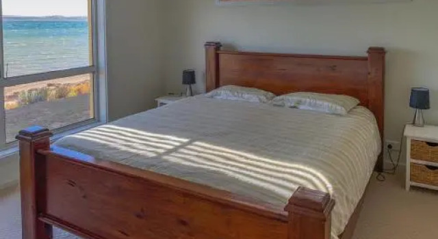 The Beach House, Book Hotel Coffin Bay South Australia