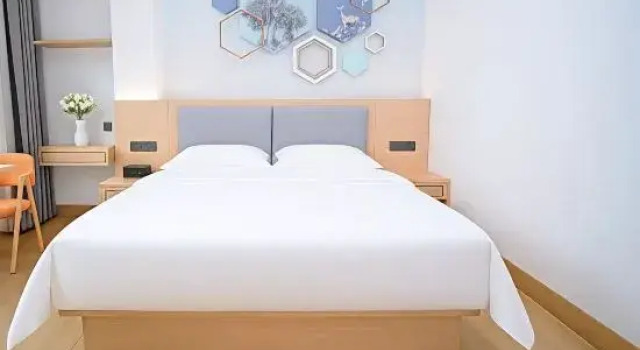 Номер Standard Milan • Serenity Haven Design Hotel (Nandan Bus Terminal Jin Furong Plaza)