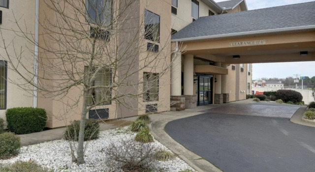 Comfort Inn Malvern, Забронировать Отель Отели Малверн с завтраком, рядом с Колледж Уачитас, Завтраки