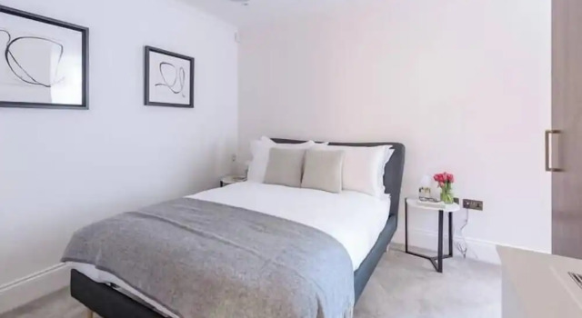 Апартаменты Classic Modern, Luxurious 1BR Flat- Heart of Covent Garden