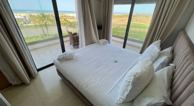 Семейные апартаменты CASA BEACH HOTEL