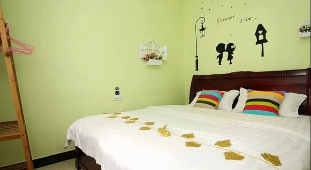 Zhaolvchang Holiday Hotel (Yangshuo County Kindergarten West Street), Забронировать Отель Отели Яншо с бассейном, рядом с Парк Яншо, Бассейн