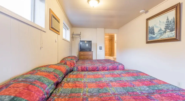 Номер Comfort Dayton Motel