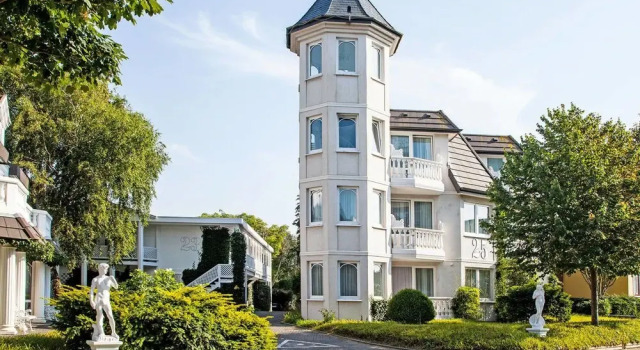 Duhnen Cuxhaven in Cuxhaven, Забронировать Отель Отели Дунен с завтраком, Завтраки