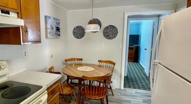Люкс с 2 комнатами с балконом Ocean Breeze Motel