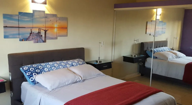 Апартаменты Premium с 2 комнатами с балконом и с видом на горы Caribe Estate Guest Apartment I