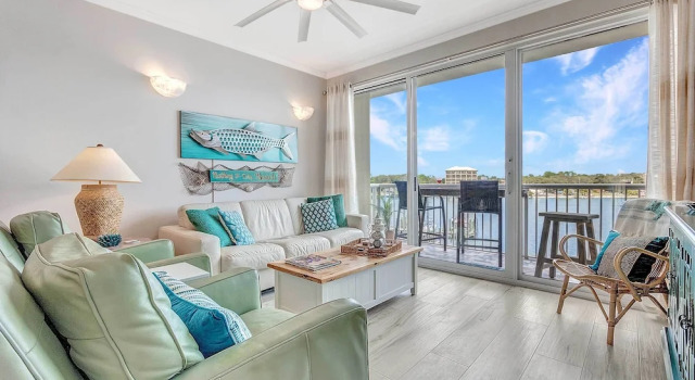 Апартаменты с 2 комнатами с балконом Okaloosa Island Escape: Bayfront Condo Near Beach